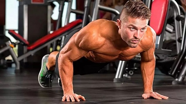 Cơ bắp lệch khi tập gym: Nguyên nhân và cách khắc phục