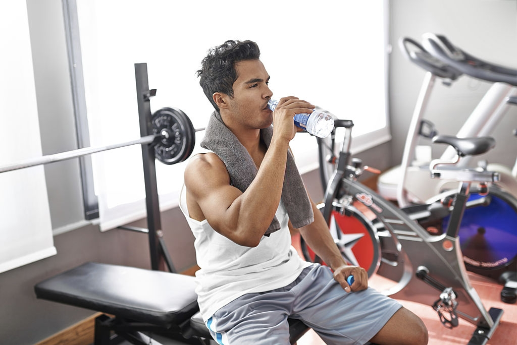 Những người tập gym thì nên uống gì cho tốt ?