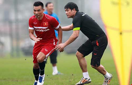 tuyển Việt Nam, HLV Hữu Thắng, Văn Quyết, AFF Cup 2016, ĐTVN