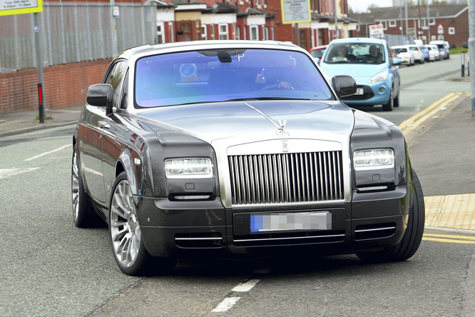 Yaya Toure, Man City, Samir Nasri, siêu xe, Rolls Royce Phantom