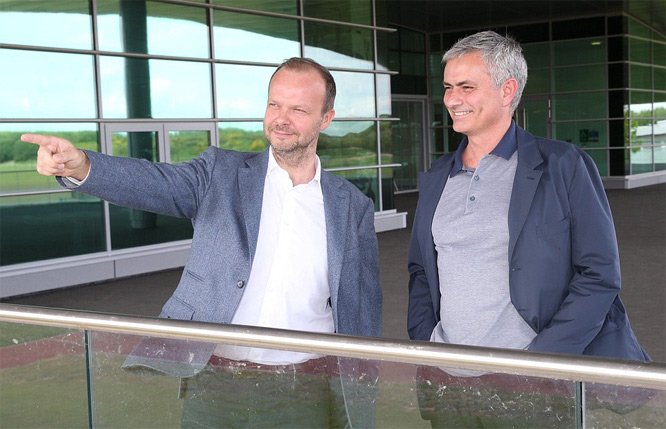 MU, Mourinho, Carrington, Ed Woodward, Sir Bobby Charlton